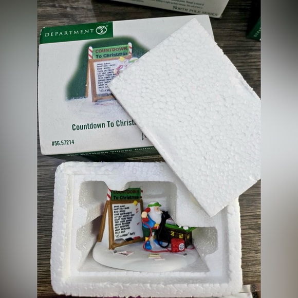 Department 56 Countdown To Christmas Mission - Picture 7 of 7